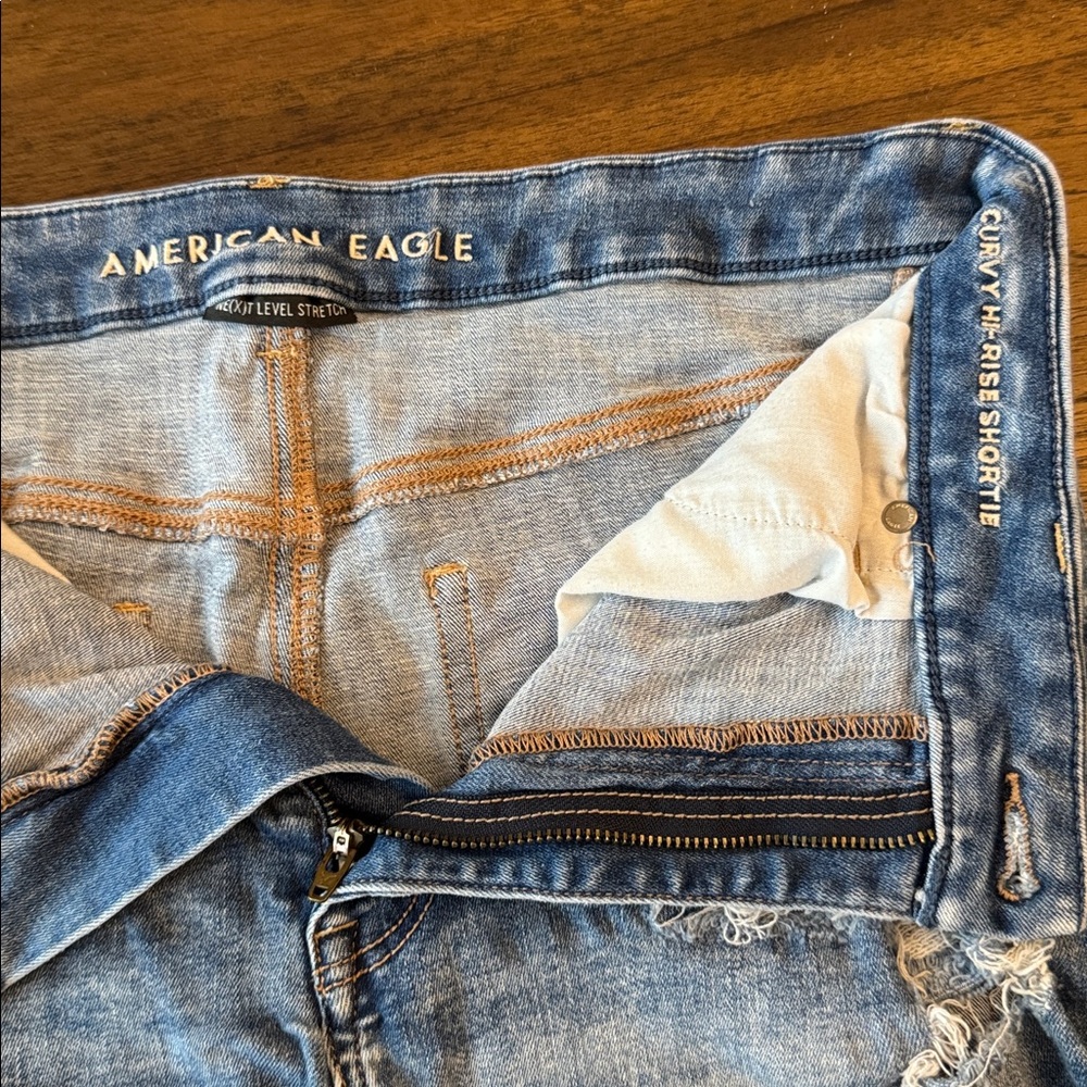 American Eagle Outfitters Next Level Curvy Hi-Rise Shortie Shorts - Picture 2 of 4